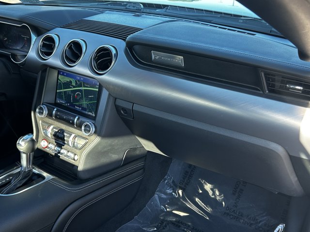 2022 Ford Mustang EcoBoost Premium Image 16 of 30