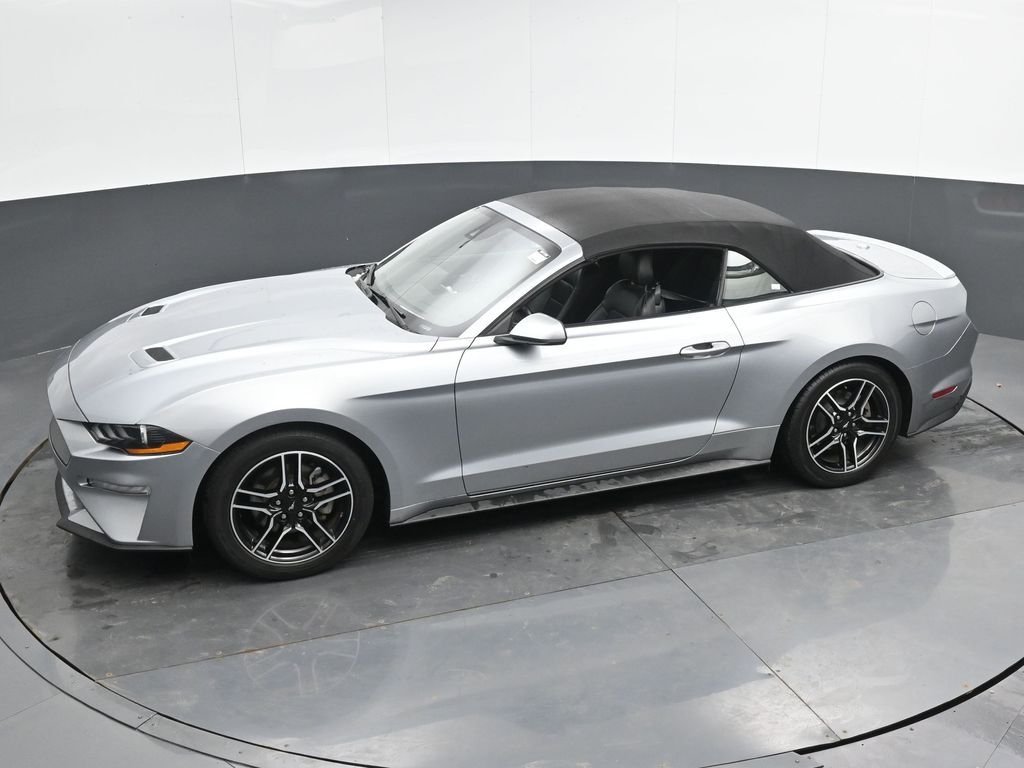 Vehicle image 14 of 50