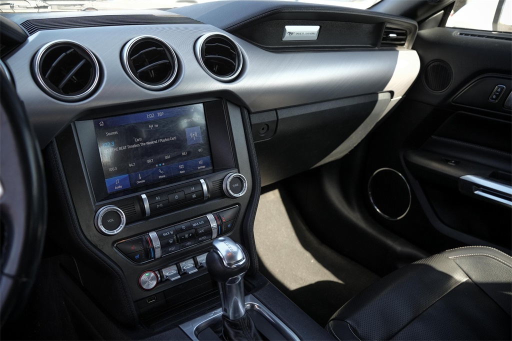 2022 Ford Mustang EcoBoost Premium Image 17 of 30