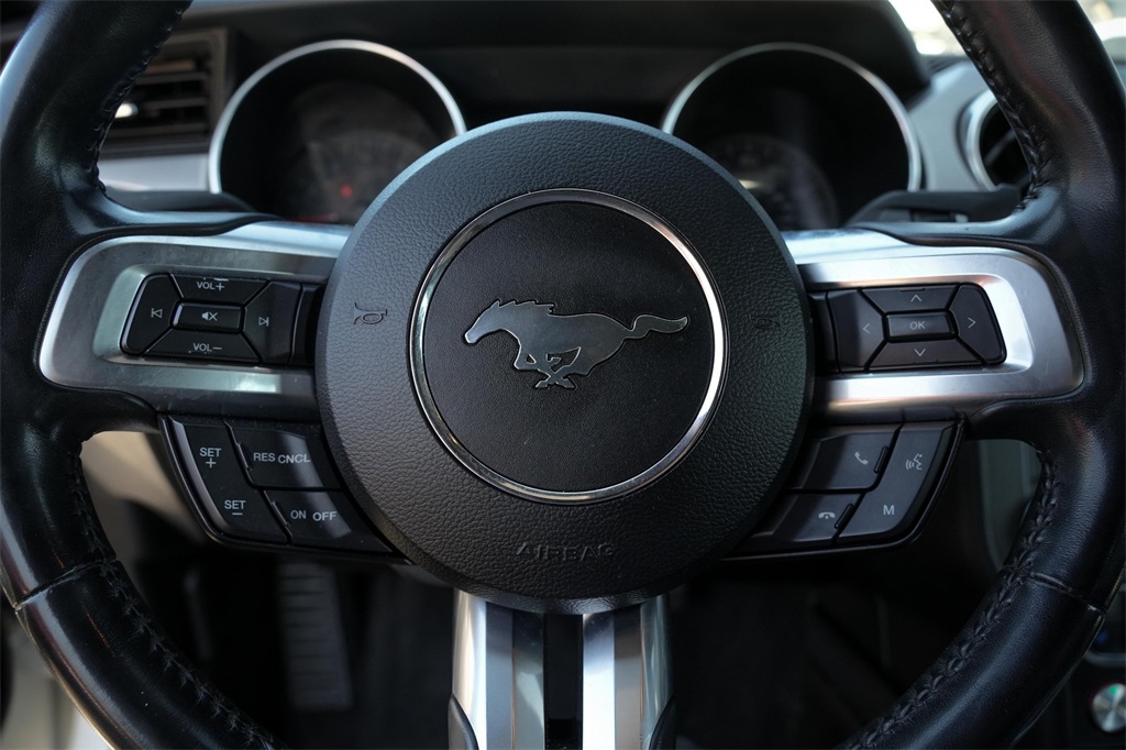 2022 Ford Mustang EcoBoost Premium Image 18 of 30