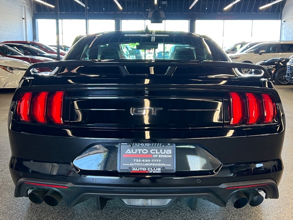 Vehicle image 3 of 22