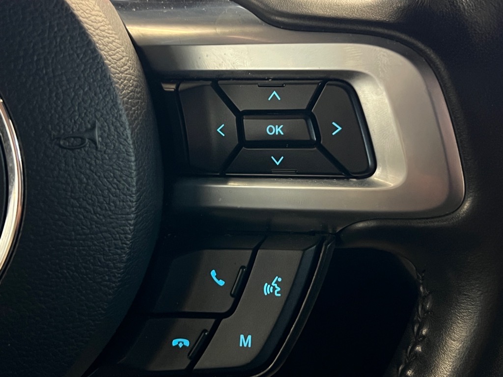 Vehicle image 11 of 22
