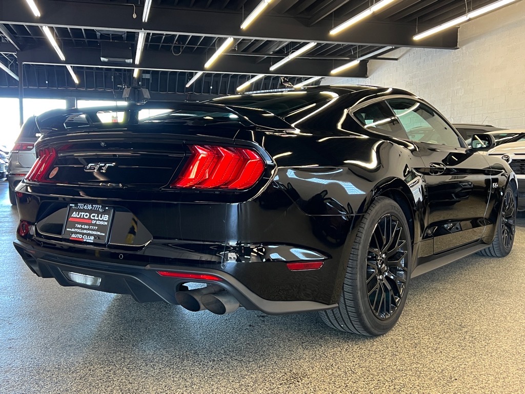 Vehicle image 2 of 22