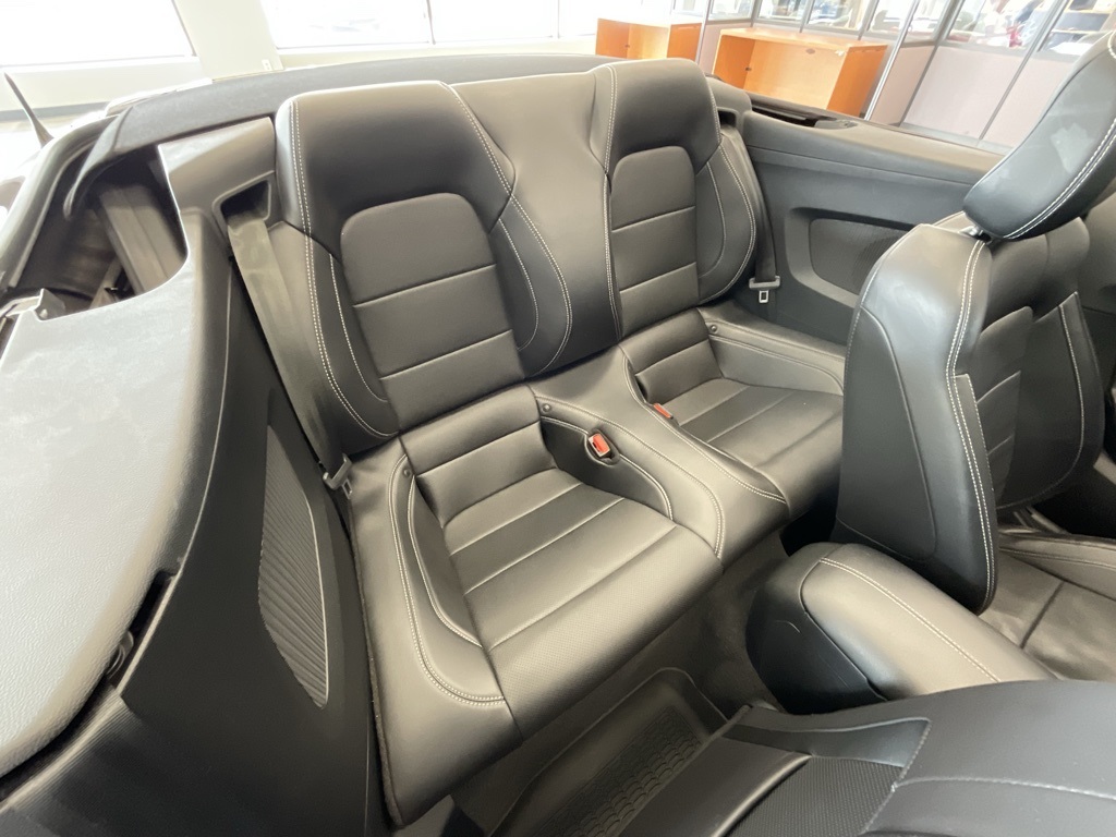 2022 Ford Mustang GT Premium Image 12 of 27