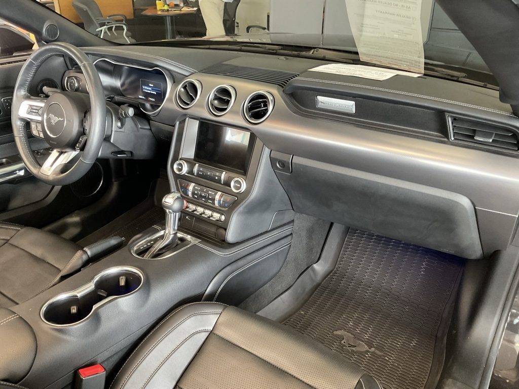 2022 Ford Mustang GT Premium Image 15 of 27