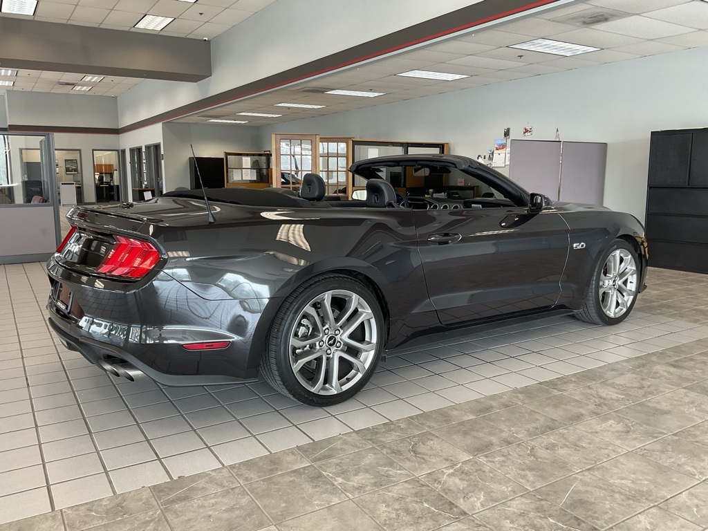 2022 Ford Mustang GT Premium Image 5 of 27