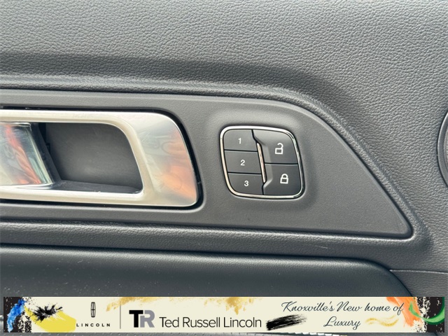 2022 Ford Mustang GT Premium Image 17 of 22