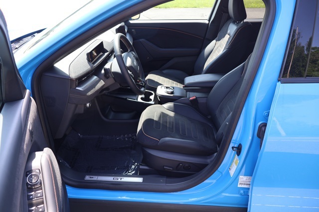 Vehicle image 15 of 29