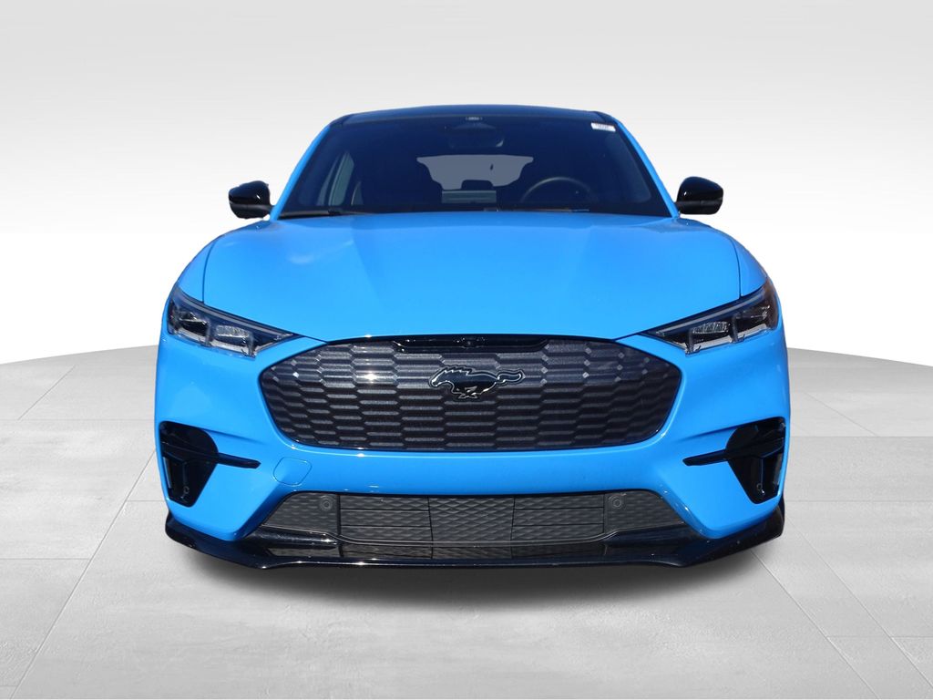 Vehicle image 3 of 36