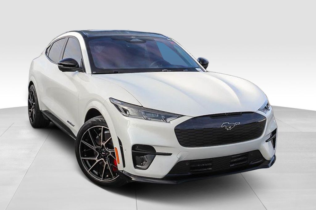 2022 Ford Mustang Mach-E GT Image 3 of 33