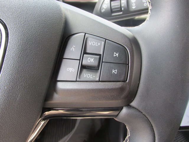 Vehicle image 37 of 43