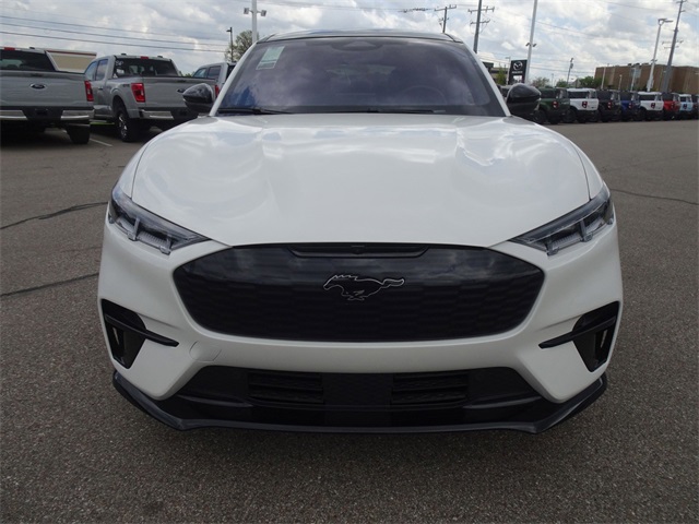 Vehicle image 2 of 13