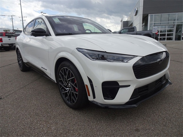 Vehicle image 3 of 13