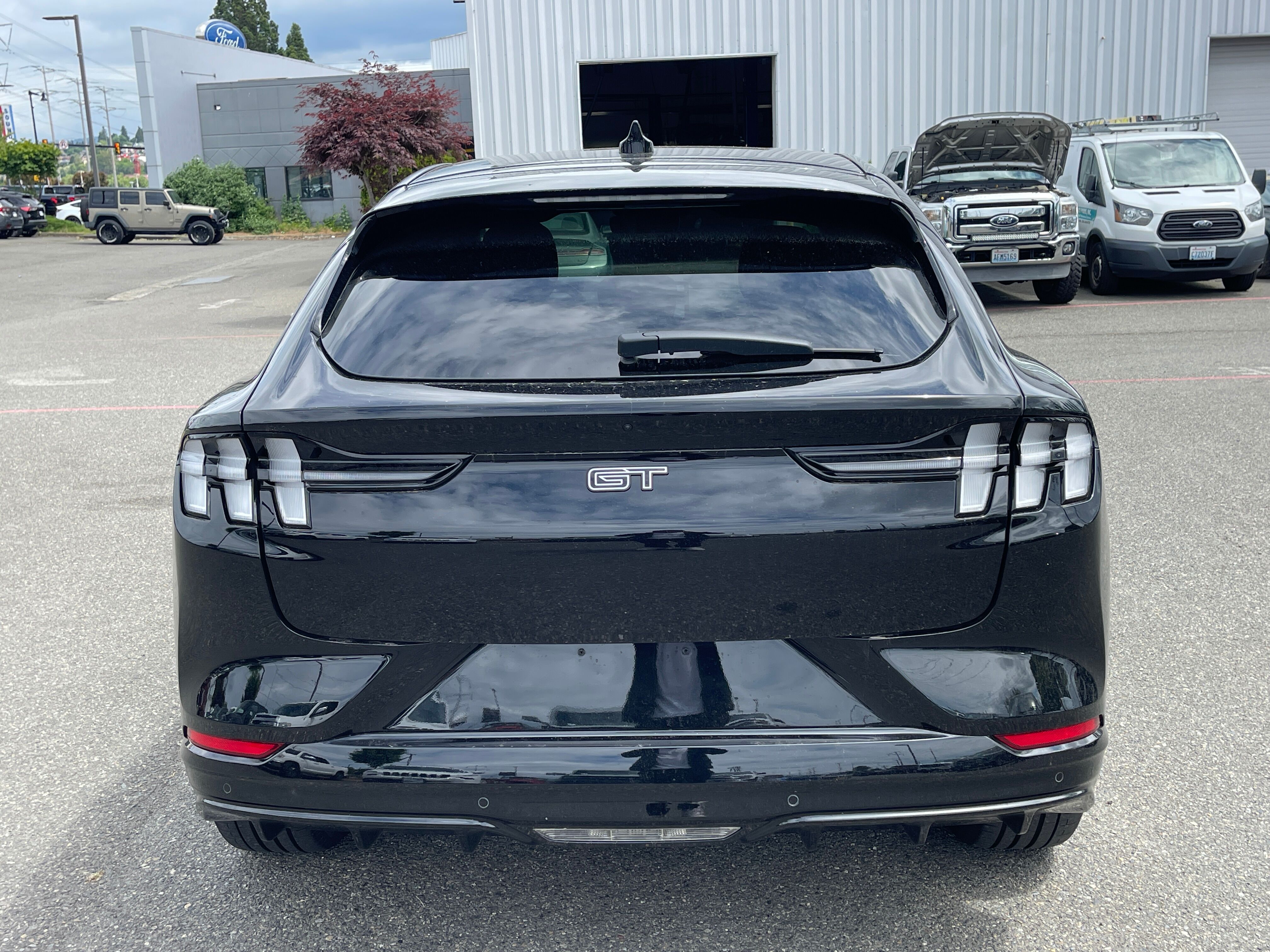 Vehicle image 6 of 20