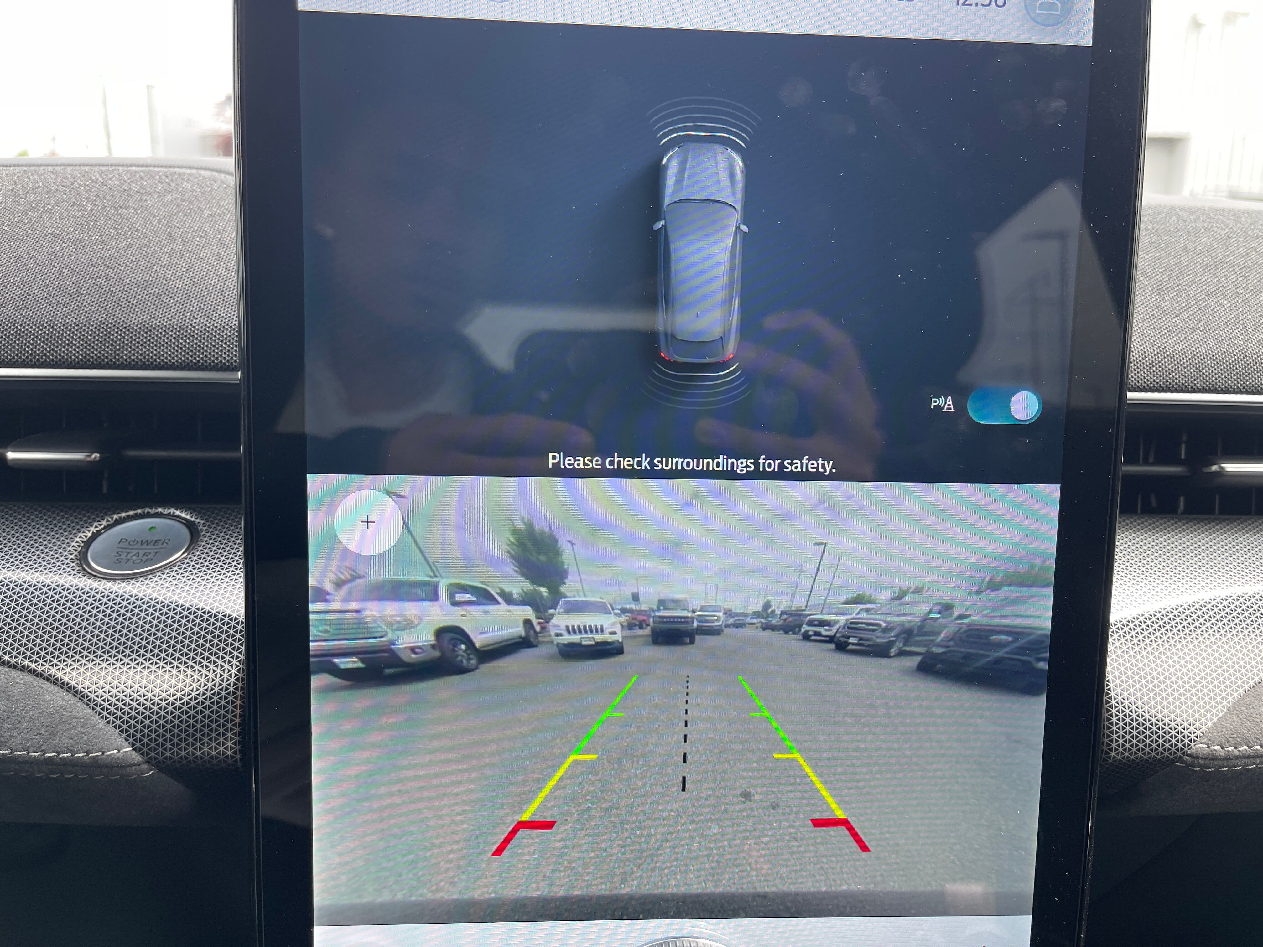 Vehicle image 14 of 20