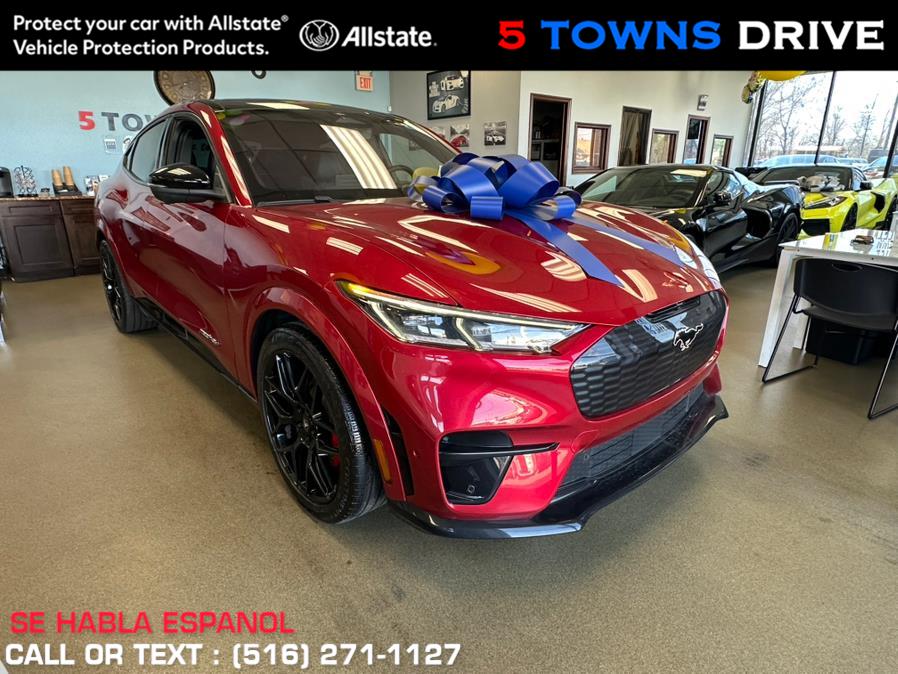 Vehicle image 10 of 65