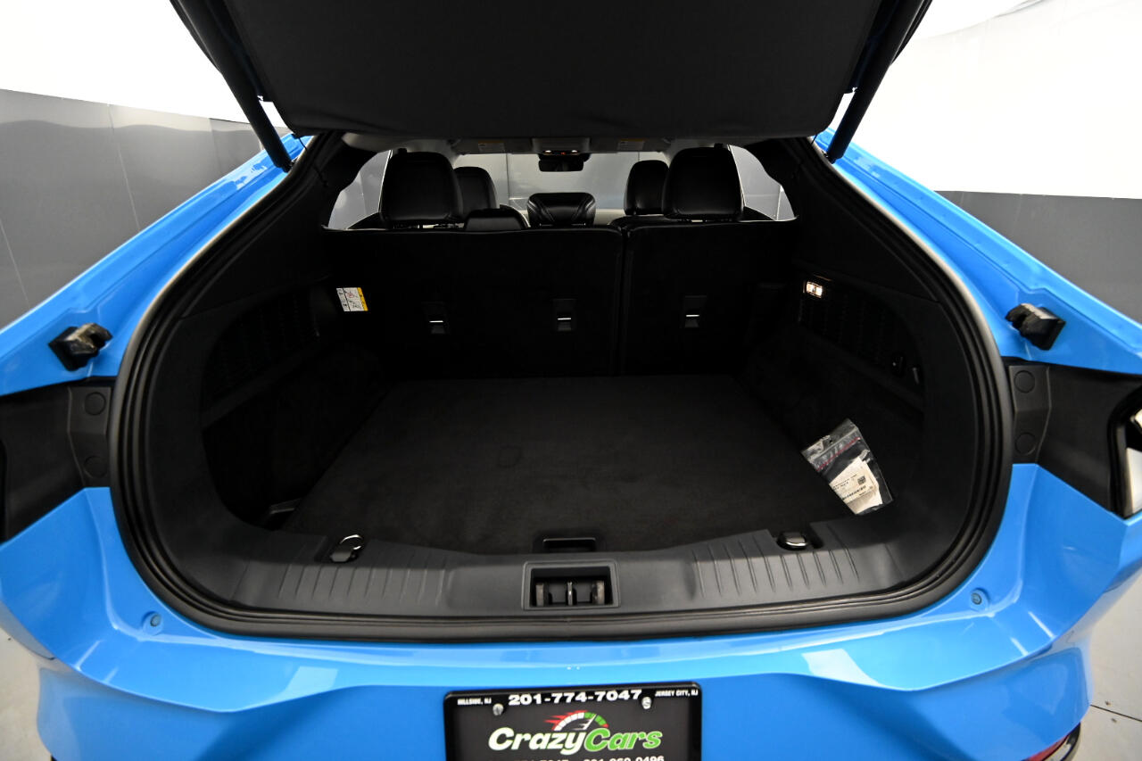 Vehicle image 42 of 48