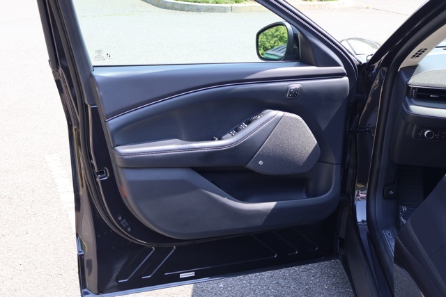 Vehicle image 29 of 29