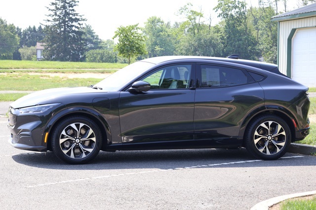 Vehicle image 10 of 29