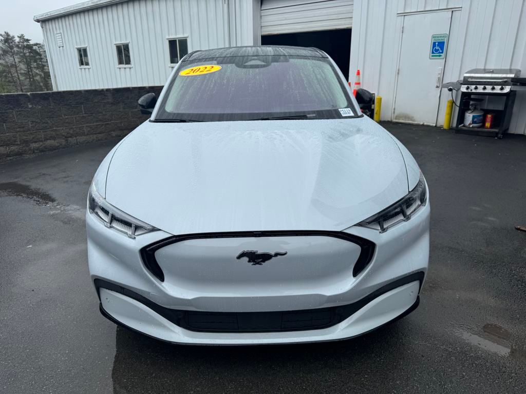 Vehicle image 2 of 19