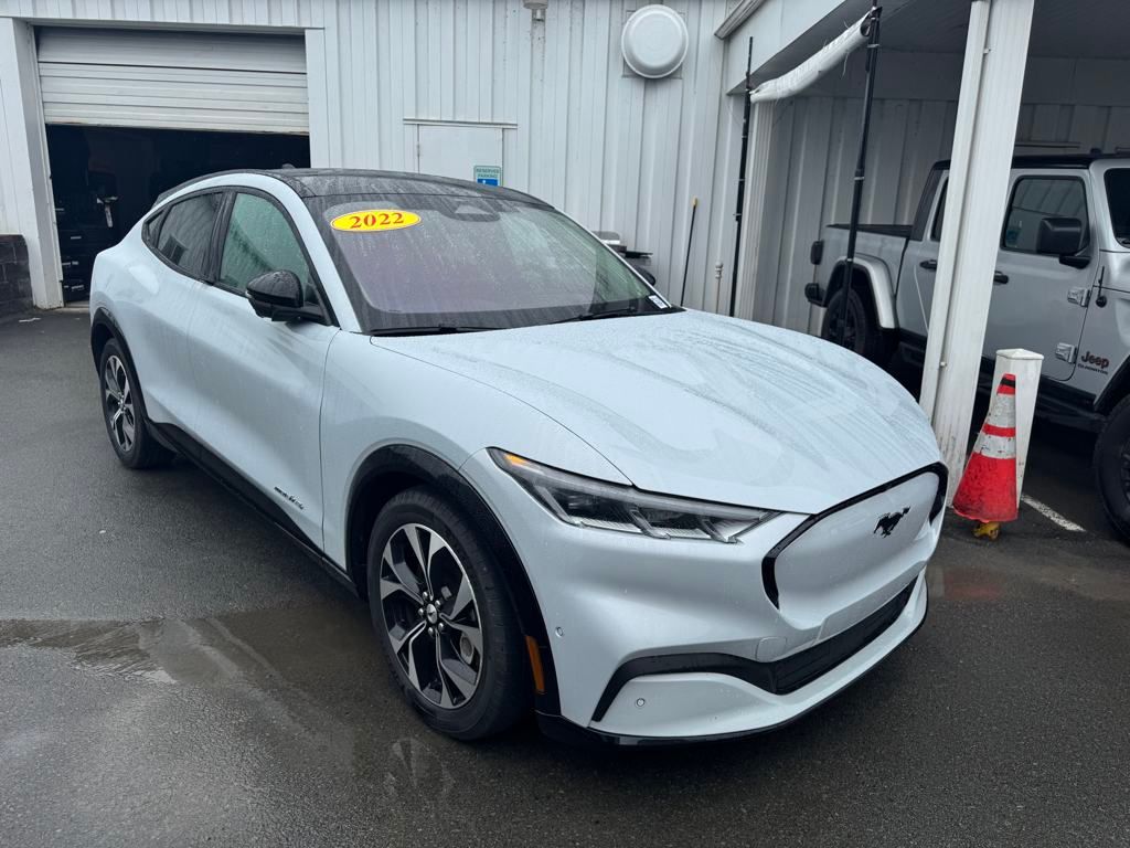 Vehicle image 3 of 19