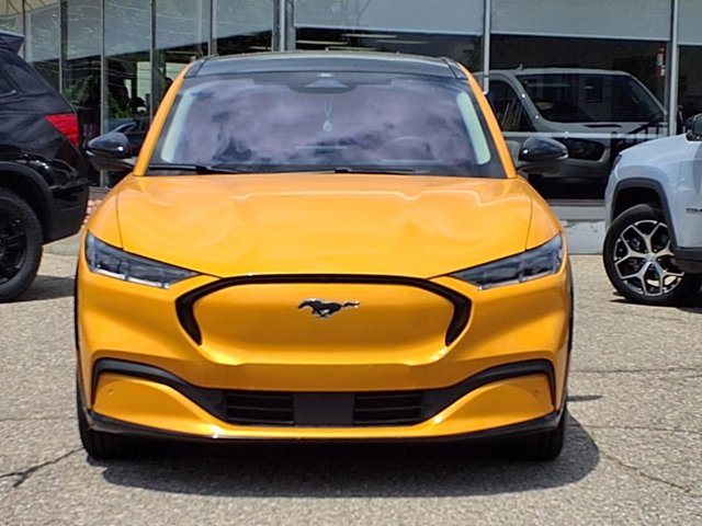 Vehicle image 1 of 31