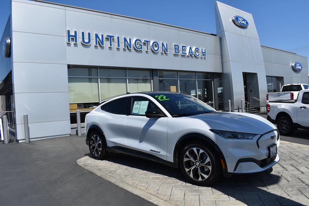 Vehicle image 4 of 27