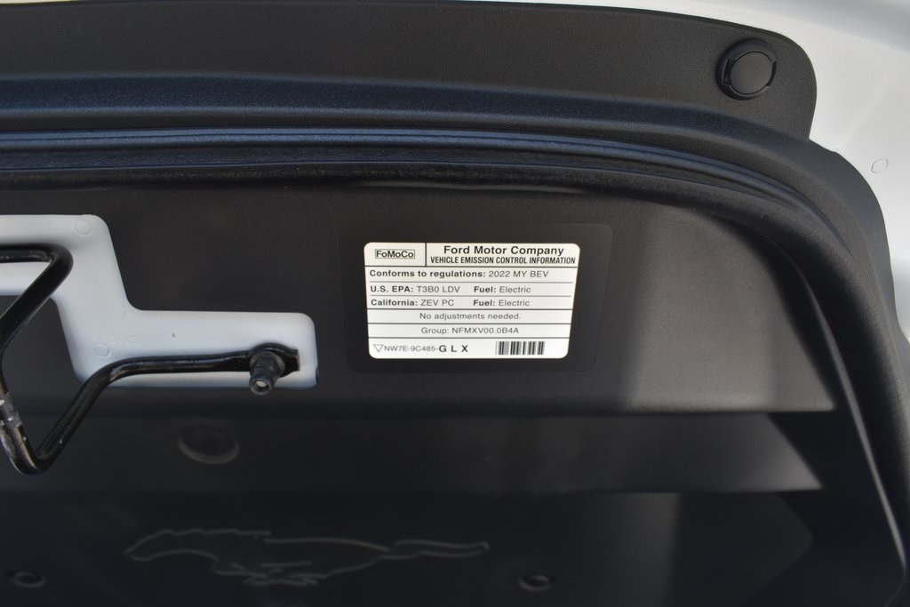 Vehicle image 26 of 27