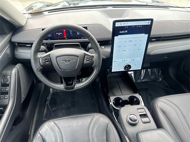 Vehicle image 12 of 29