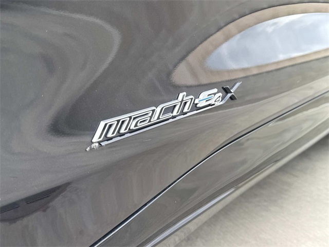 Vehicle image 6 of 29