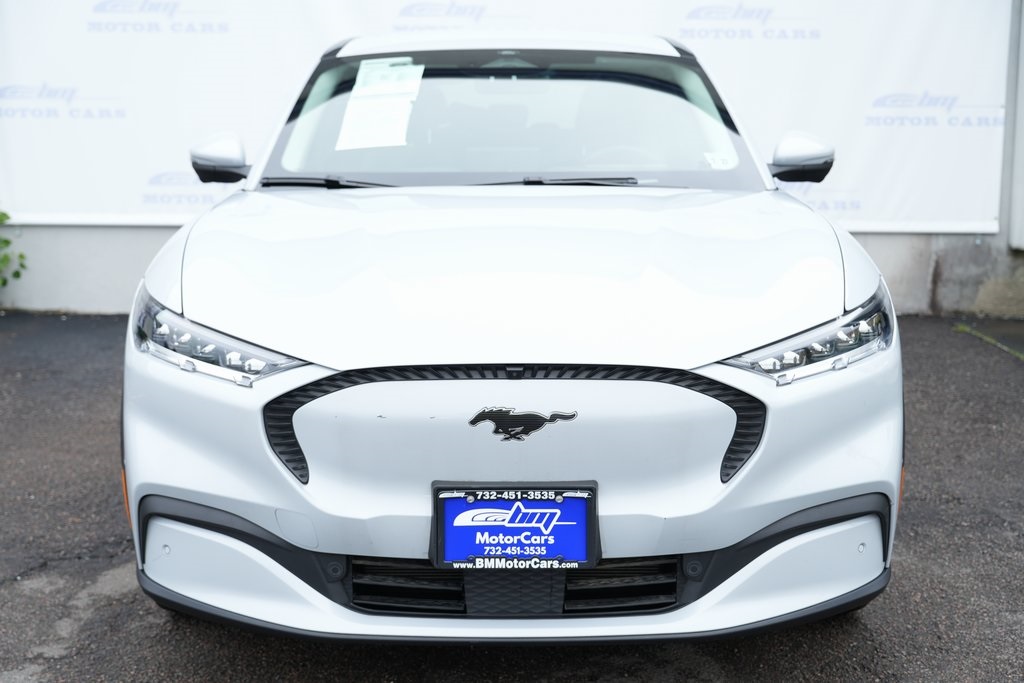 Vehicle image 2 of 53