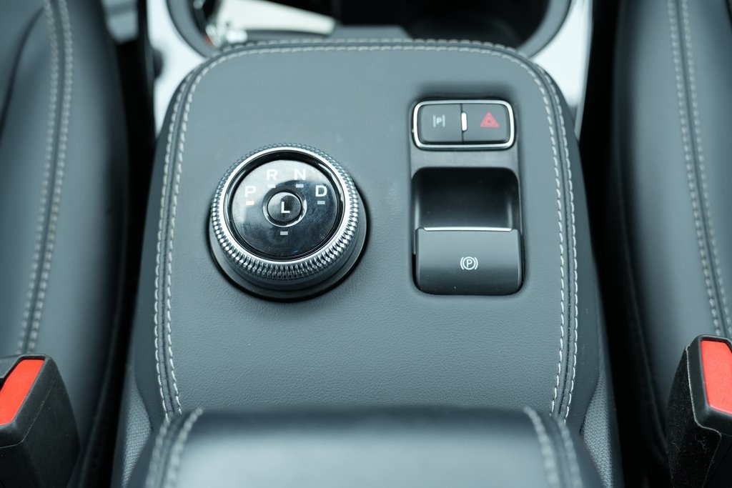 Vehicle image 39 of 53
