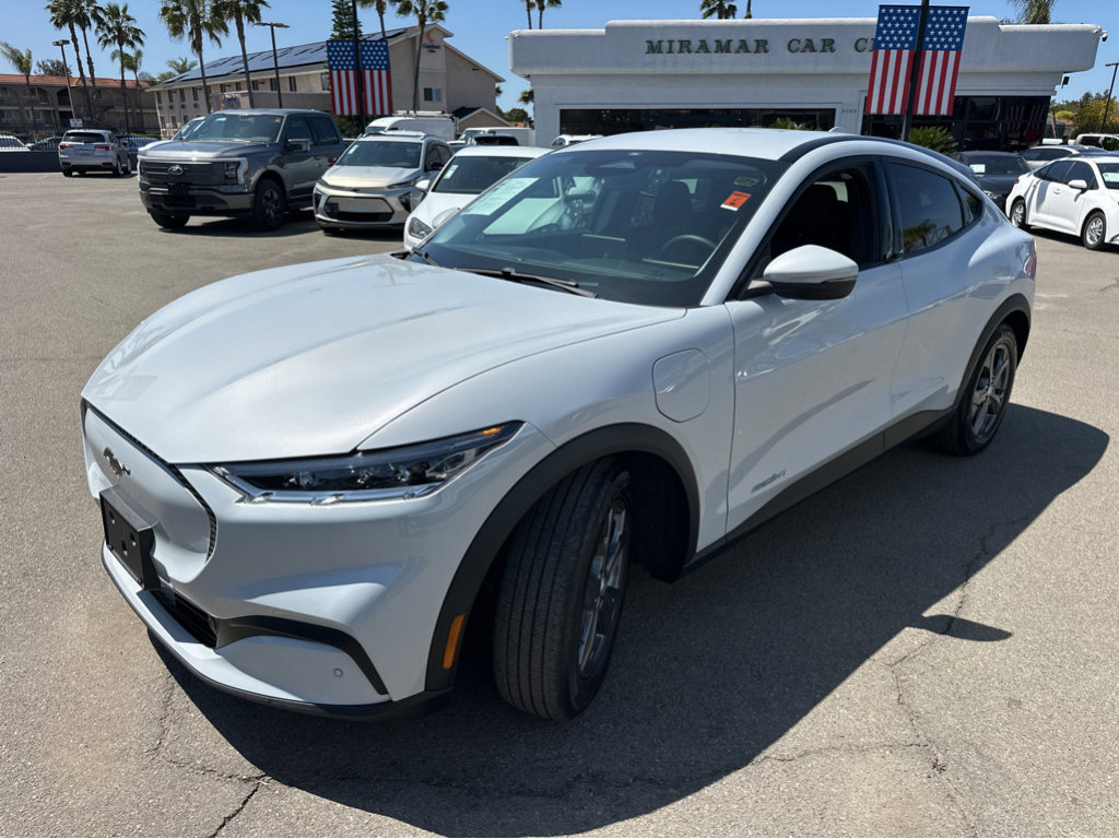 Vehicle image 1 of 43