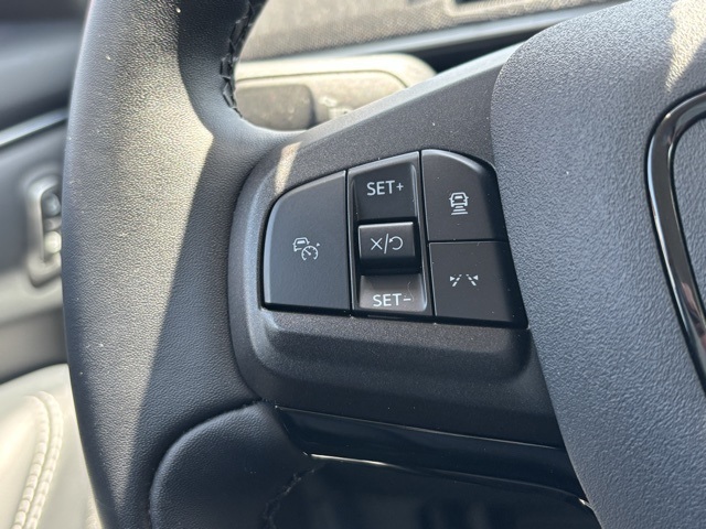 Vehicle image 18 of 26
