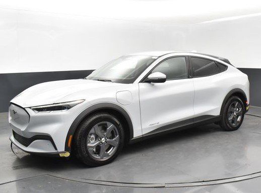 Vehicle image 2 of 9
