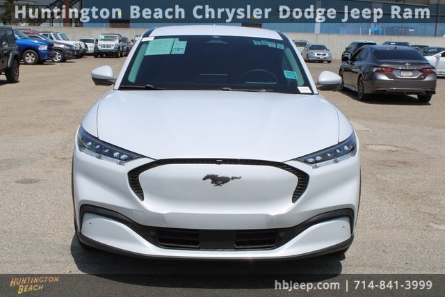 Vehicle image 2 of 41