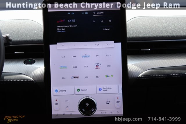 Vehicle image 15 of 41