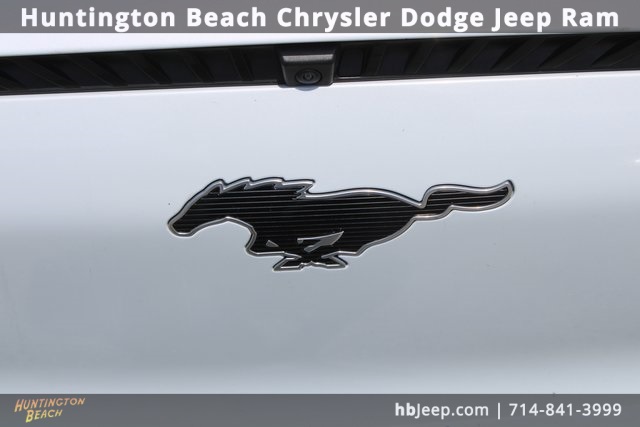 Vehicle image 9 of 41
