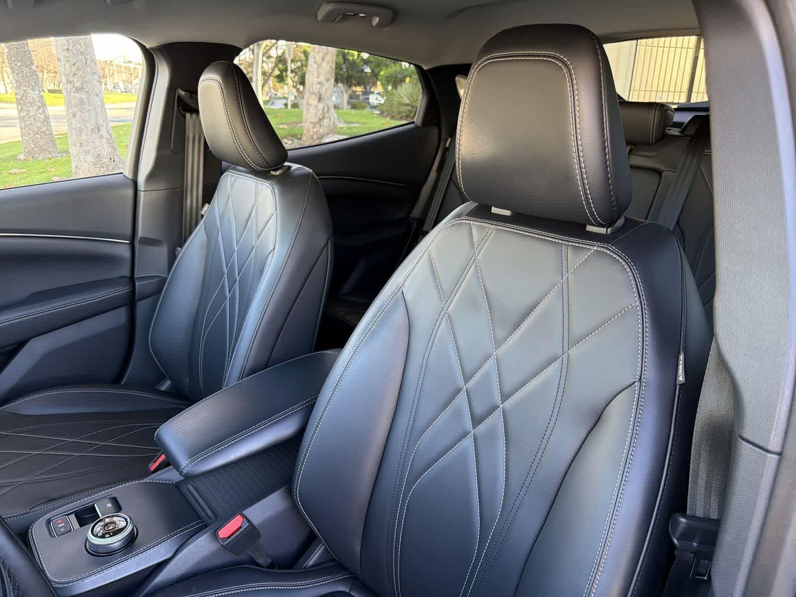 2022 Ford Mustang Mach-E Select Image 11 of 35