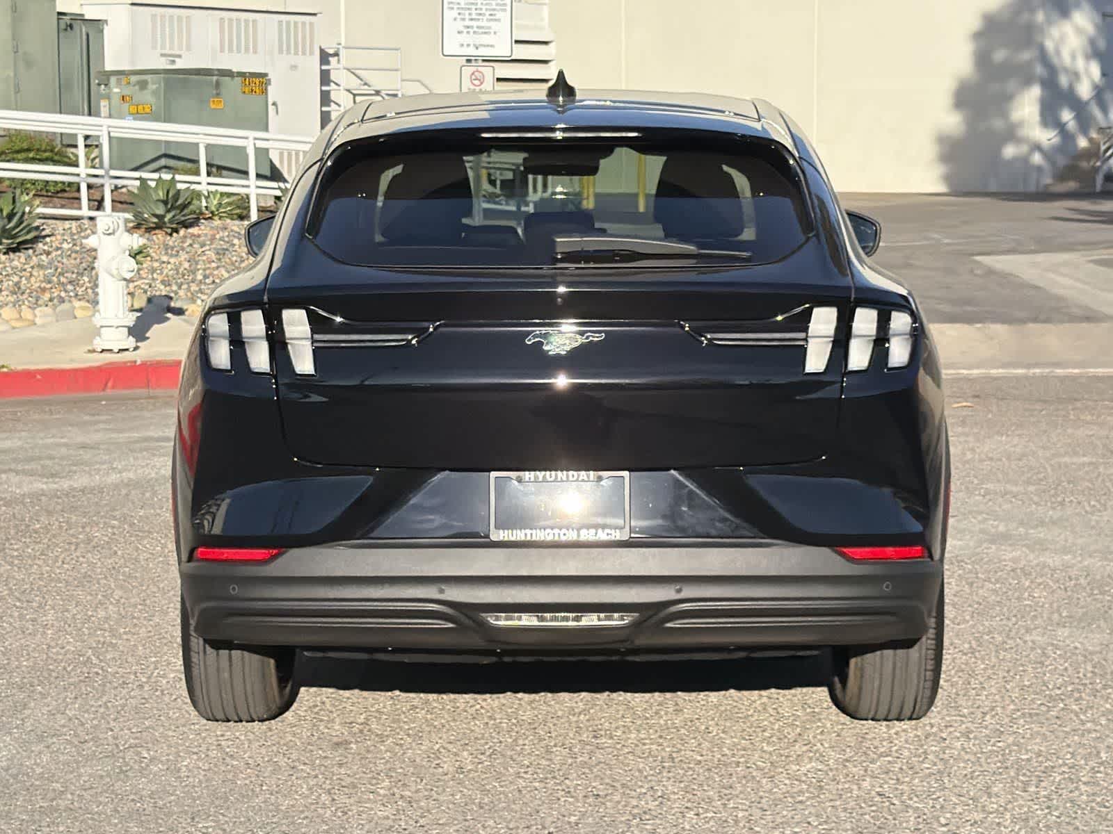 2022 Ford Mustang Mach-E Select Image 6 of 35