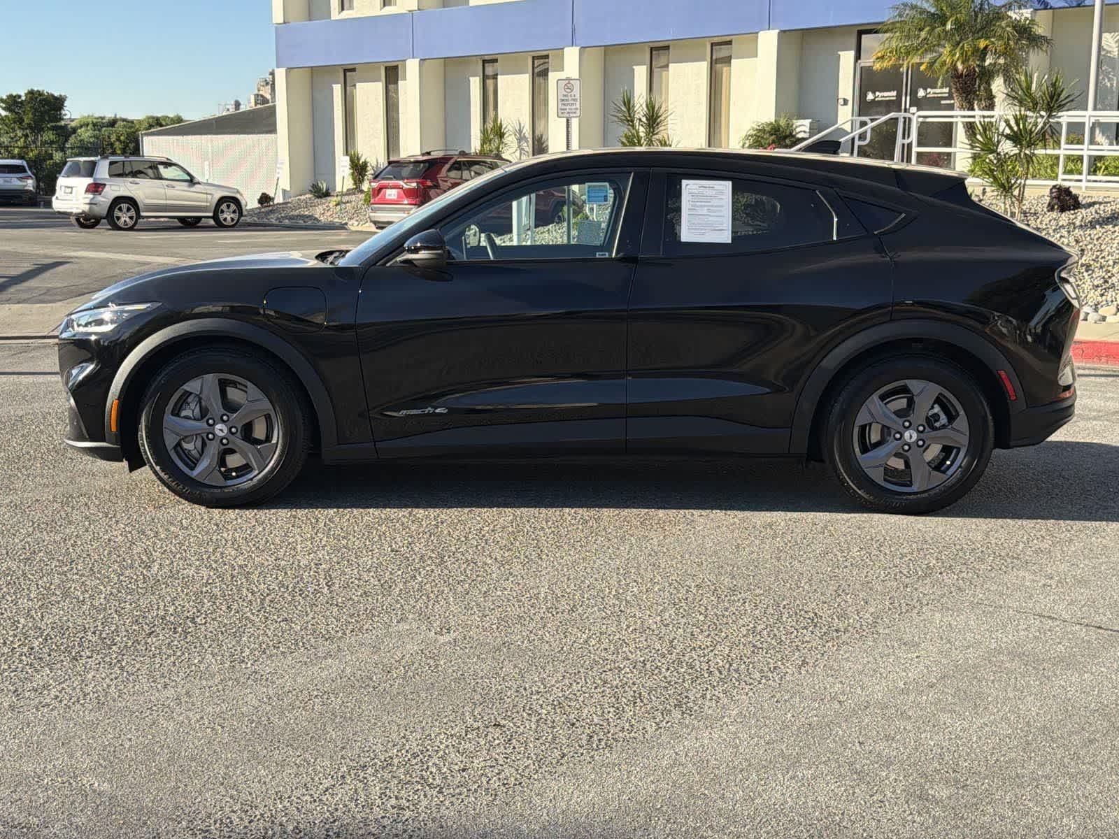 2022 Ford Mustang Mach-E Select Image 8 of 35