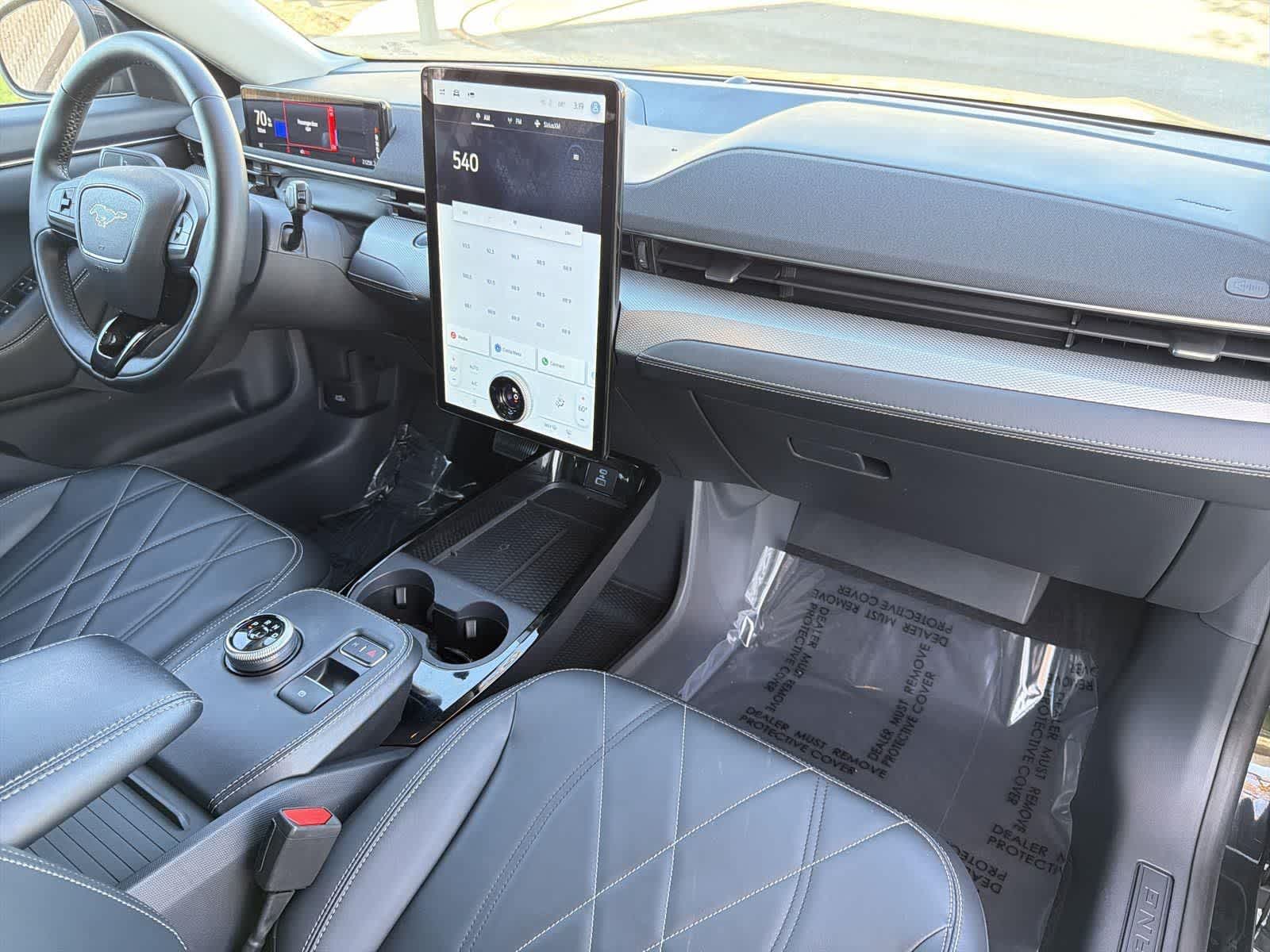 2022 Ford Mustang Mach-E Select Image 17 of 35