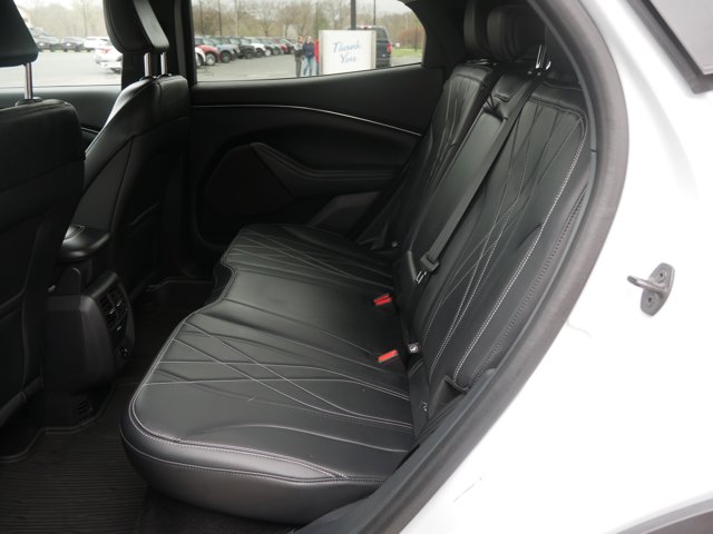 Vehicle image 10 of 17