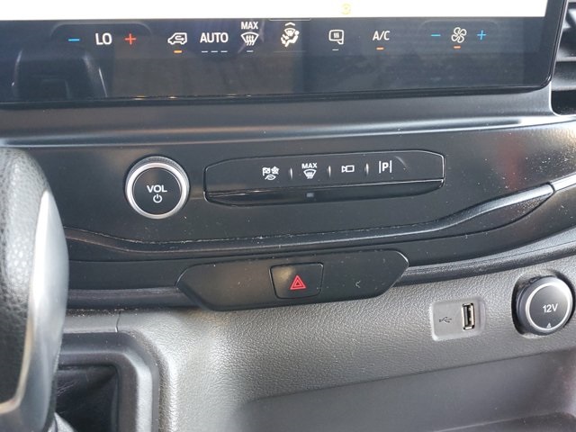 2022 Ford Transit Base Image 21 of 27
