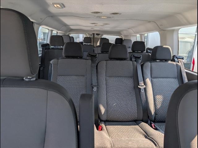 2022 Ford Transit XLT Image 11 of 23