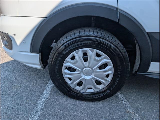 2022 Ford Transit XLT Image 6 of 23