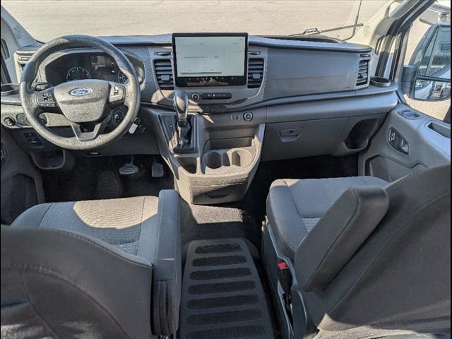 2022 Ford Transit XLT Image 12 of 23