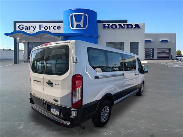 2022 Ford Transit XLT Image 3 of 23