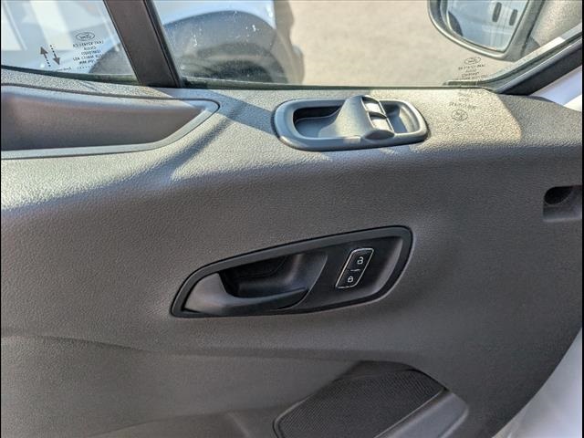 2022 Ford Transit XLT Image 16 of 23