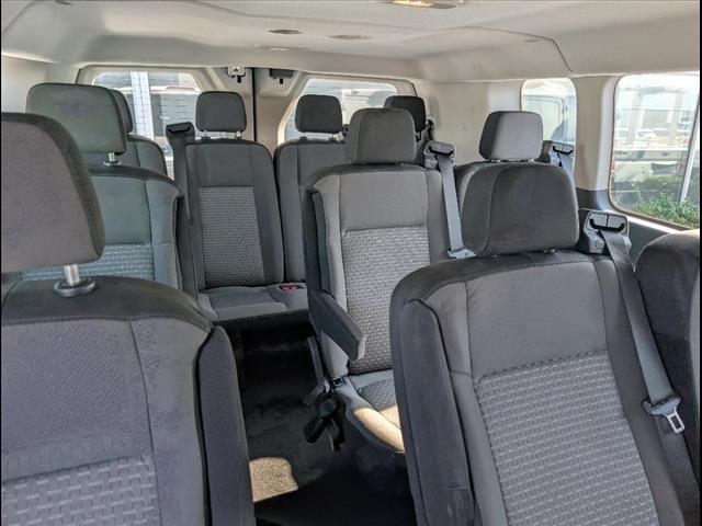 2022 Ford Transit XLT Image 9 of 23
